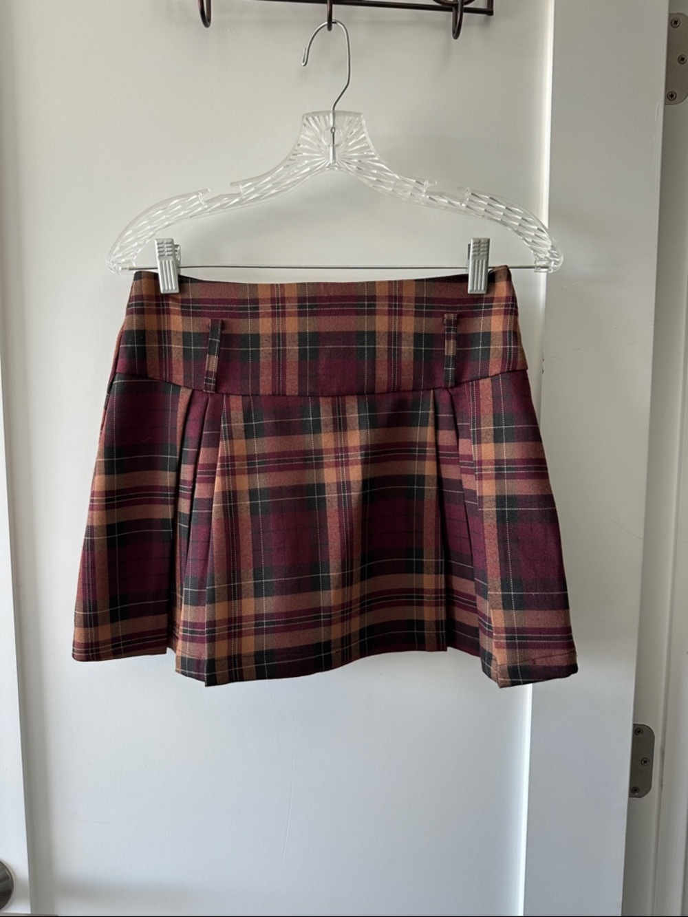 Commense Burgundy and Tan Plaid Pleated Mini Skirt